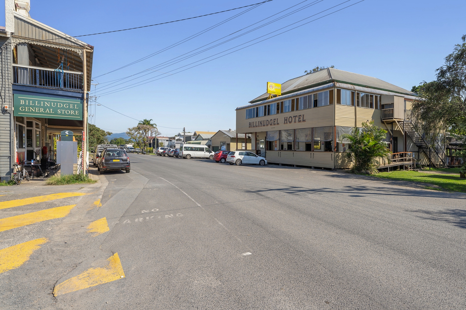 Billinudgel village — General Store and Hotel
